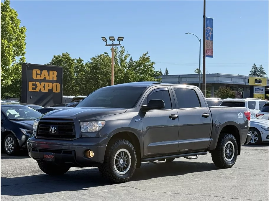 Toyota Tundra