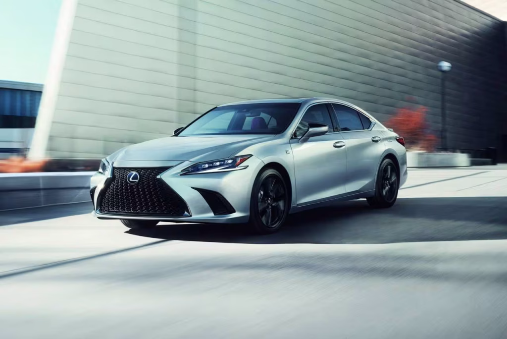2024 Lexus ES 300h