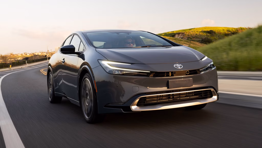 2025 Toyota Prius Plug-in Hybrid