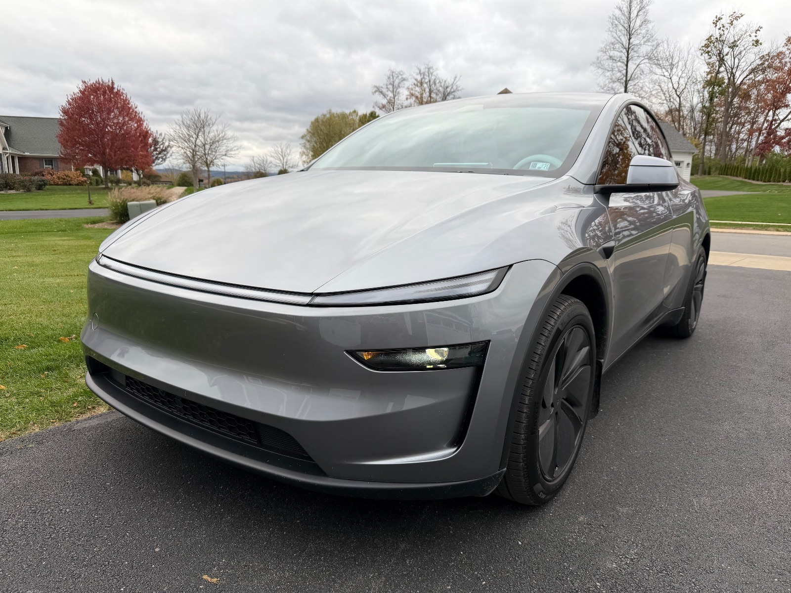 2026 Tesla Model Y Long Range RWD