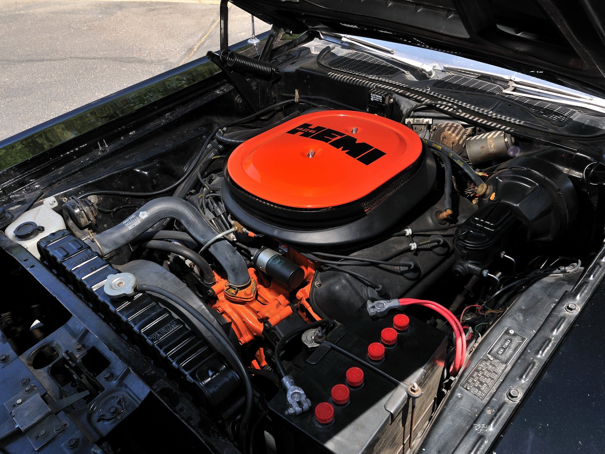 426 Hemi engine