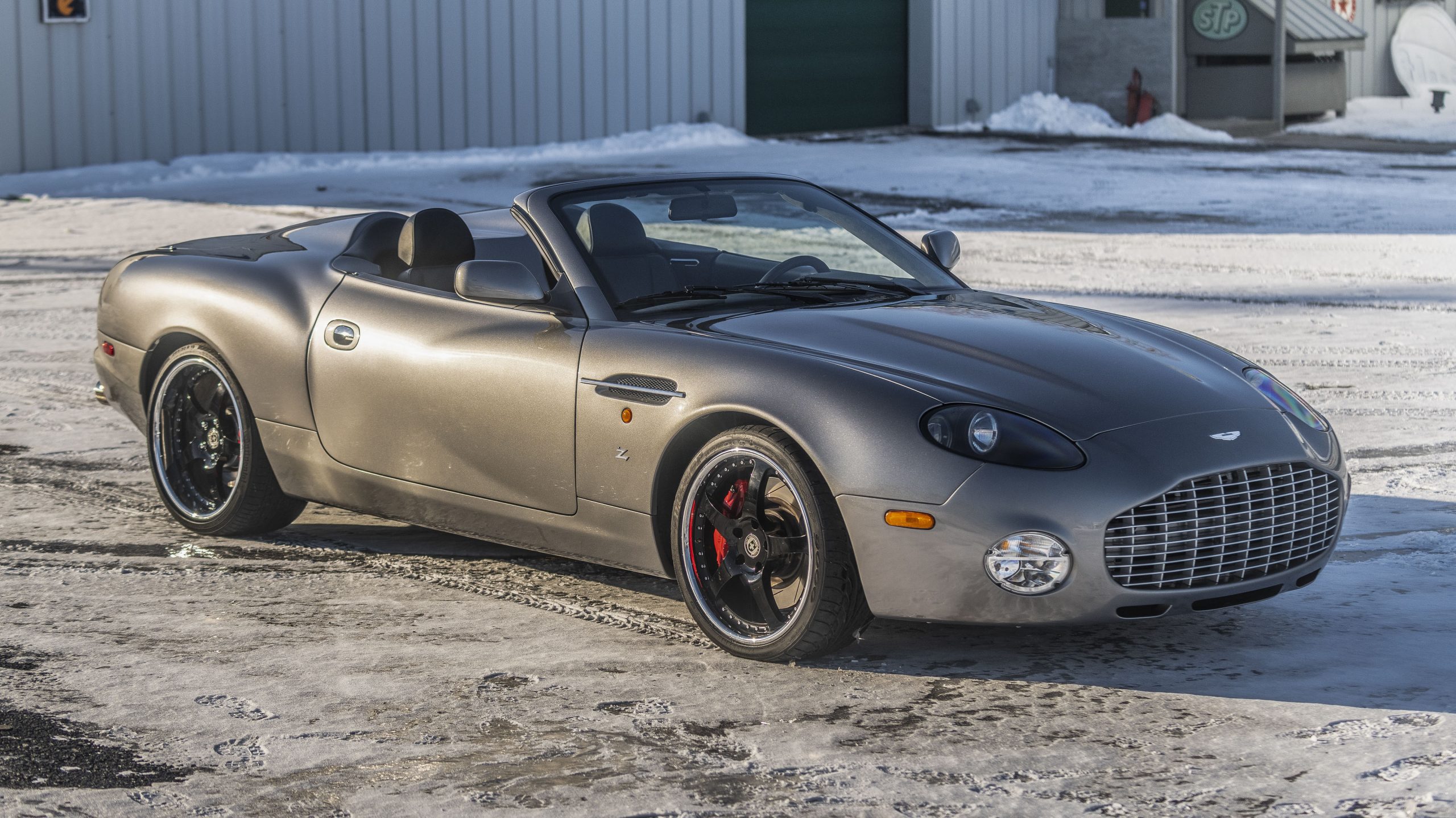 Aston Martin DB AR1