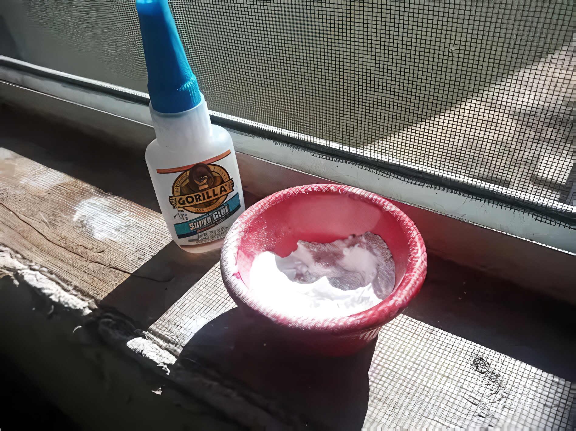 Baking Soda and Super Glue