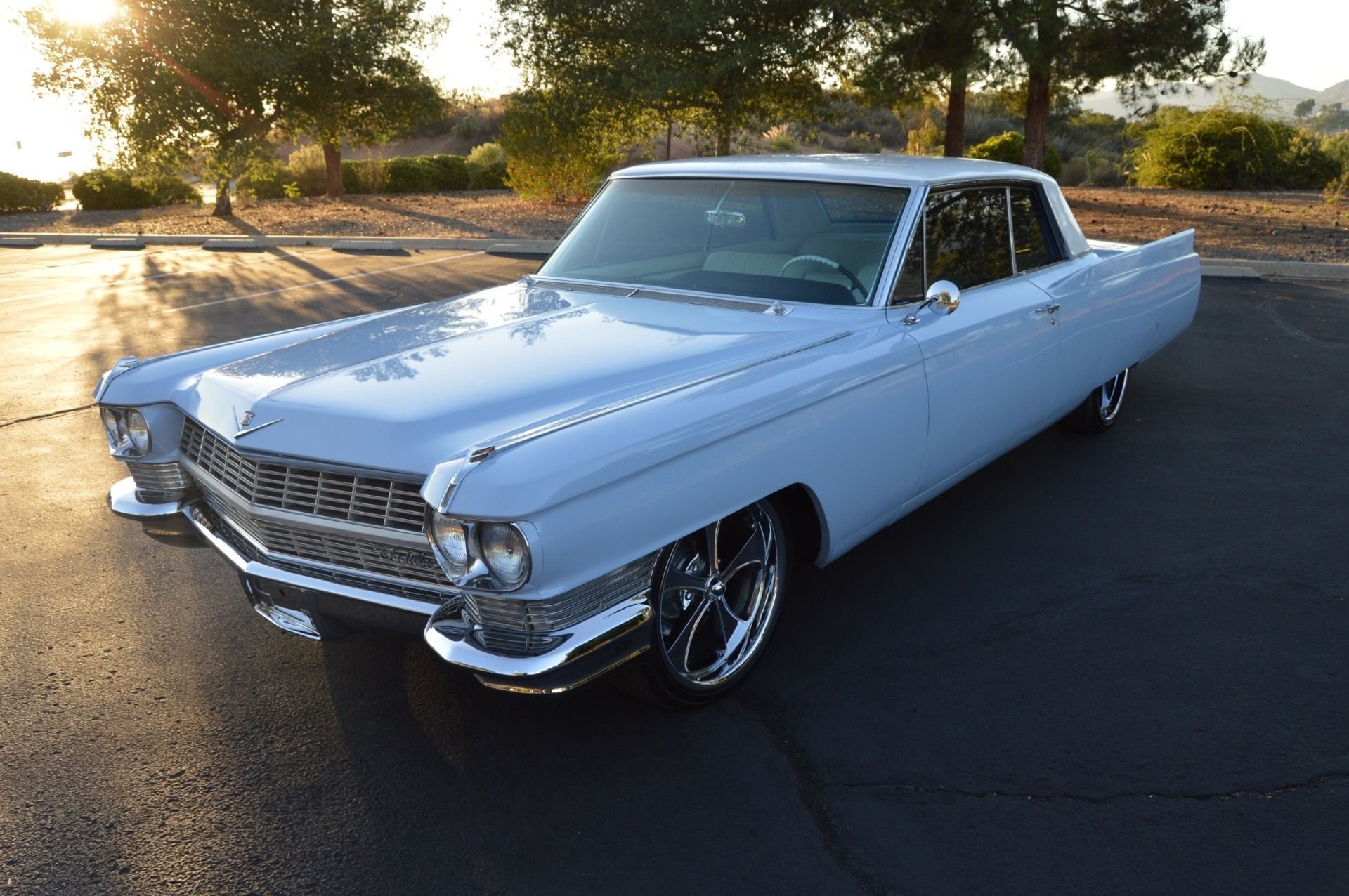 Cadillac Coupe DeVille