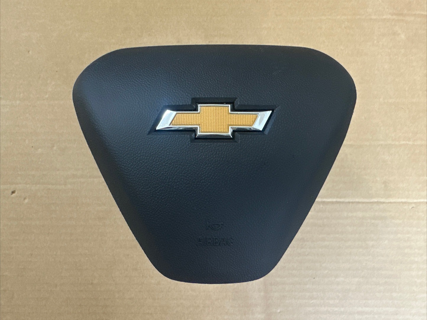 Chevrolet driver wheel airbag 