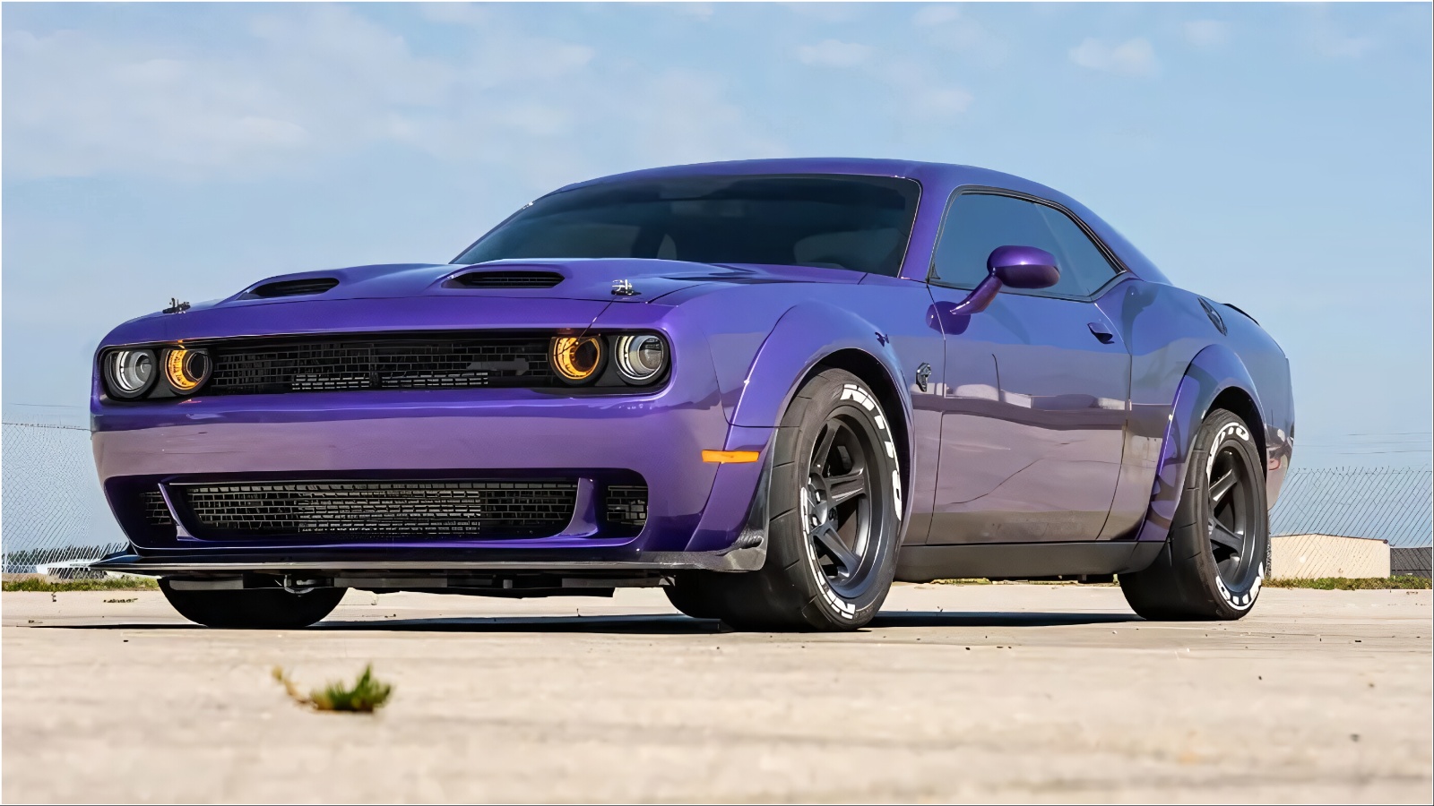 Dodge Challenger 