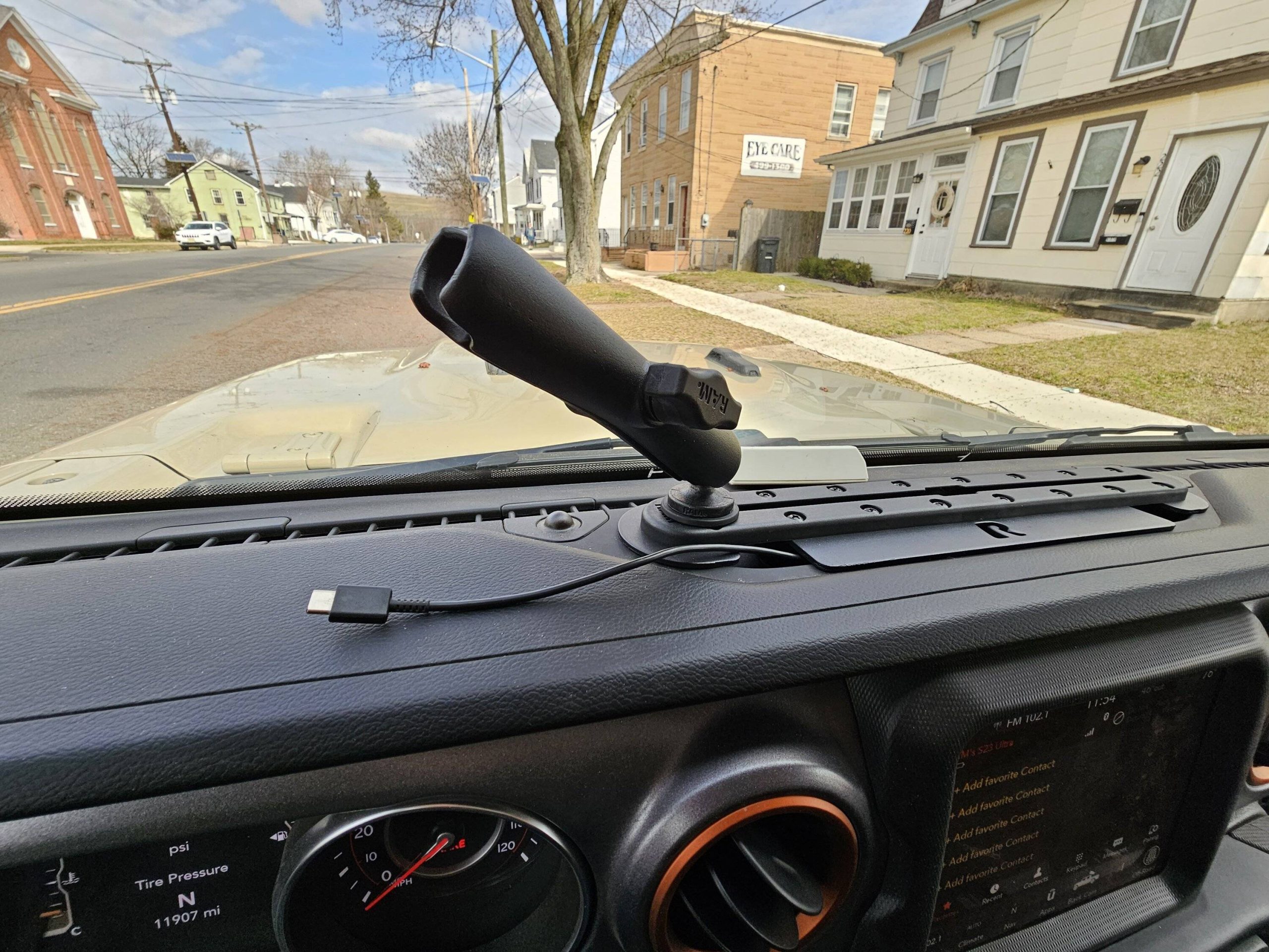 Forward-Facing USB