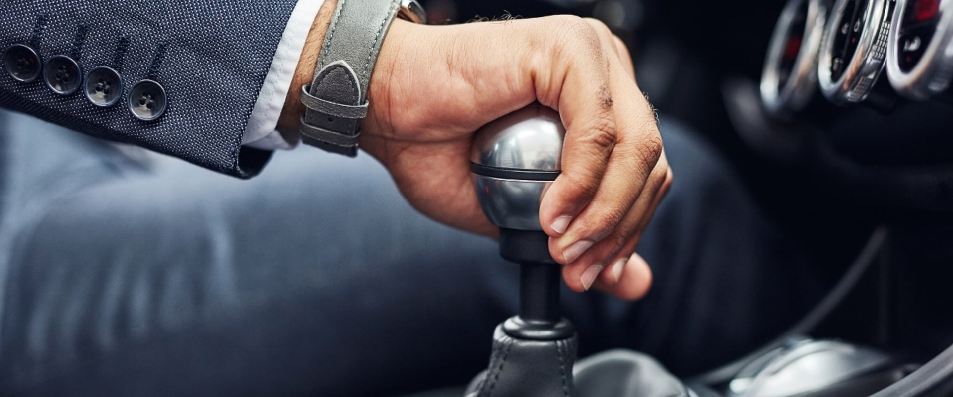 Gear shift lever of a manual transmission