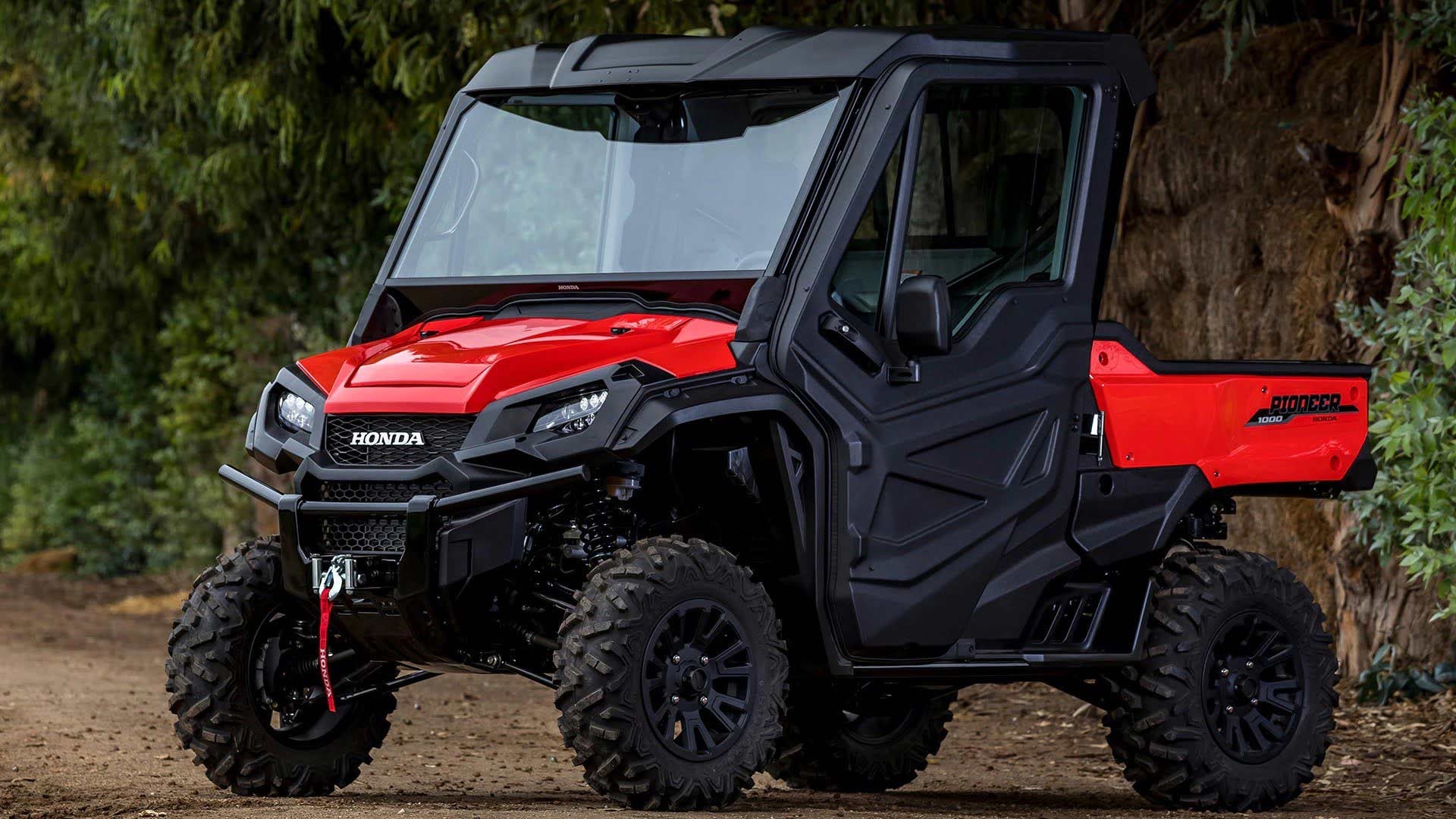 Honda Pioneer 1000 Elite UTV