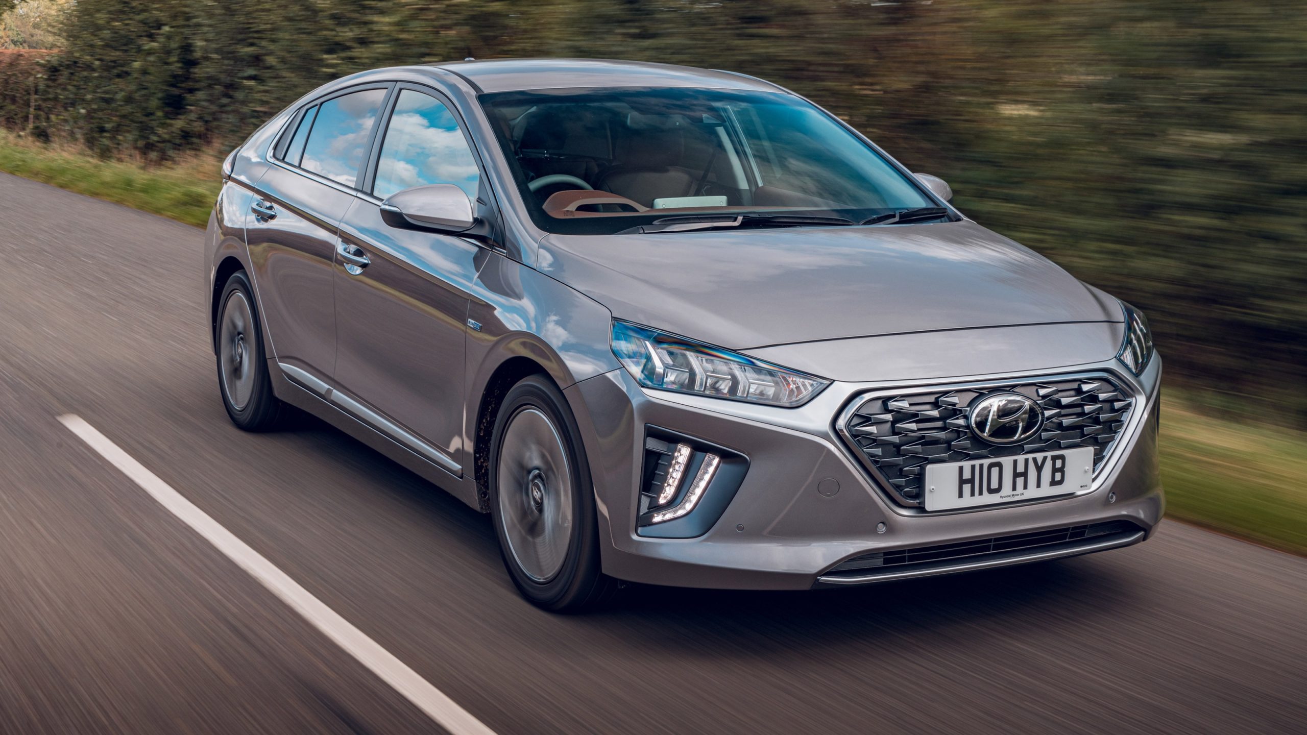Hyundai IONIQ Hybrid
