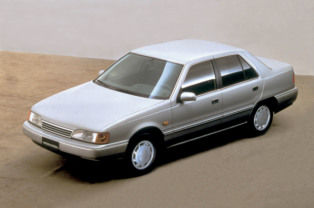 Hyundai Sonata Second Generation (1988–1993)
