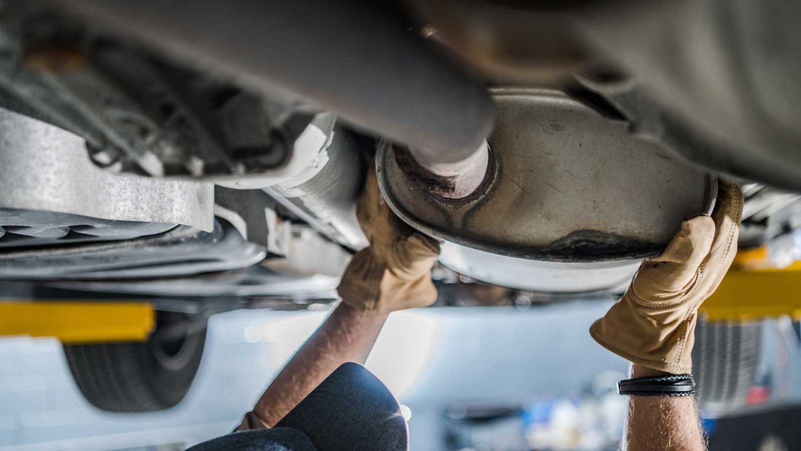 Inspect the Exhaust System