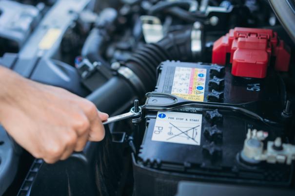 Keeping the Car Battery at 100%