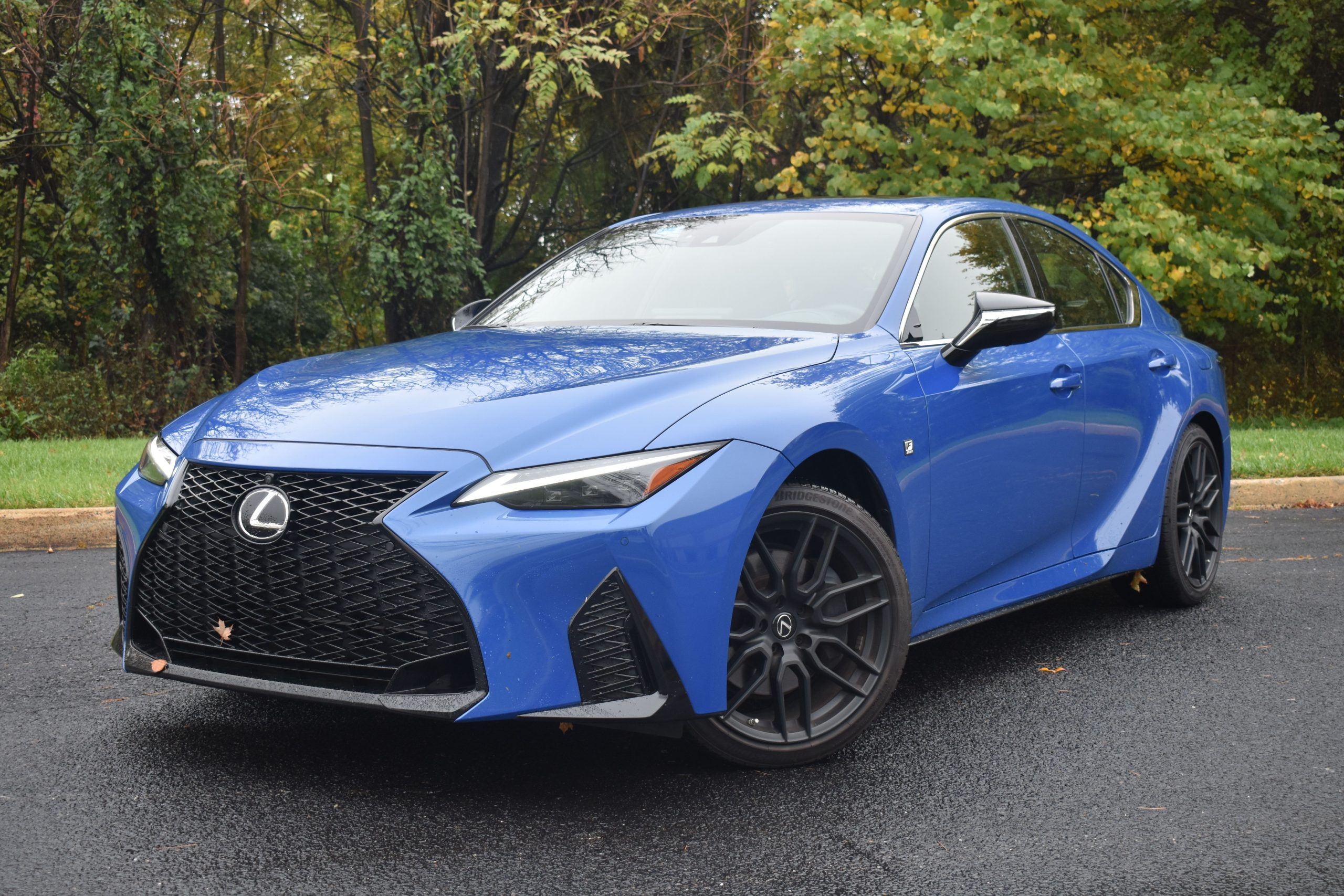 Lexus IS