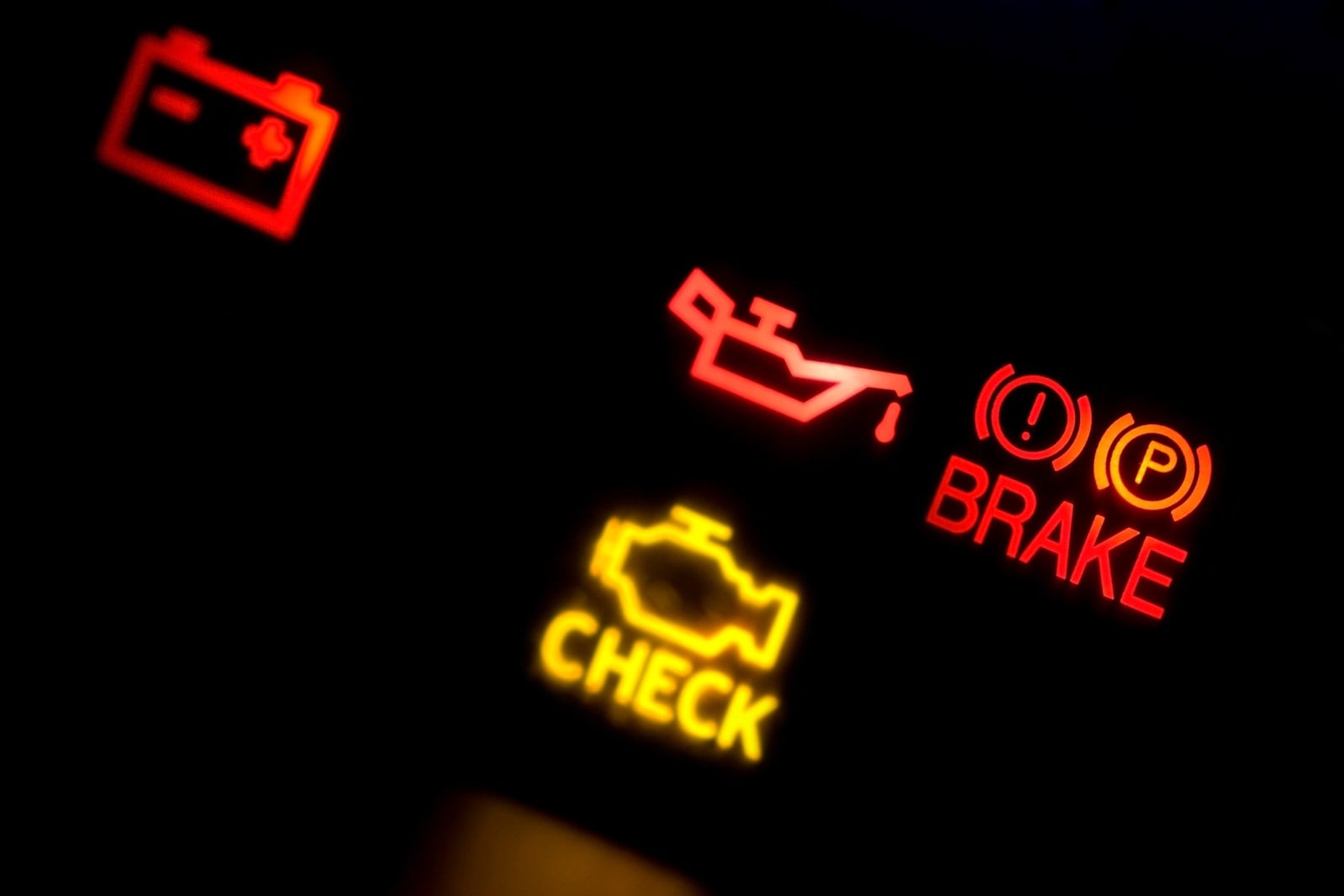Monitoring and Maintaining Engine Sensors and Warning Lights
