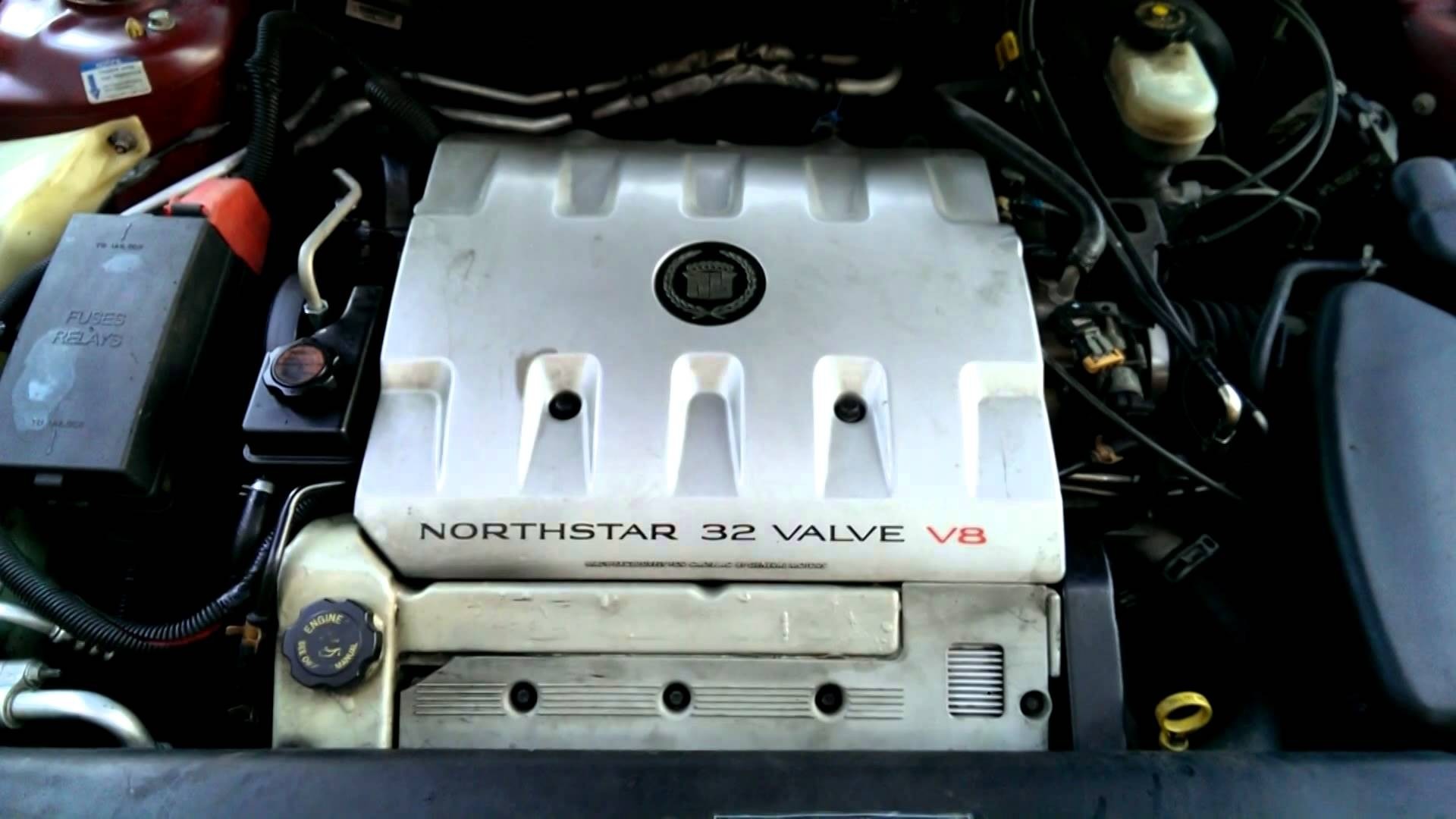 Northstar 32-valve V8 engine