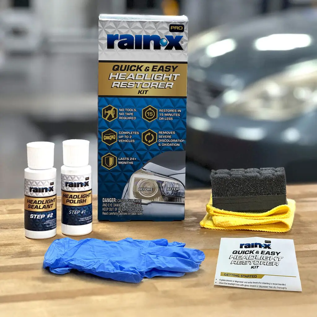 Rain-X Pro Quick & Easy Headlight Restorer Kit