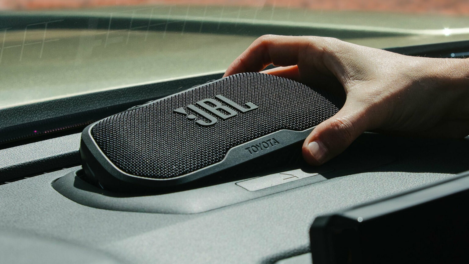 Removable Bluetooth Speaker
