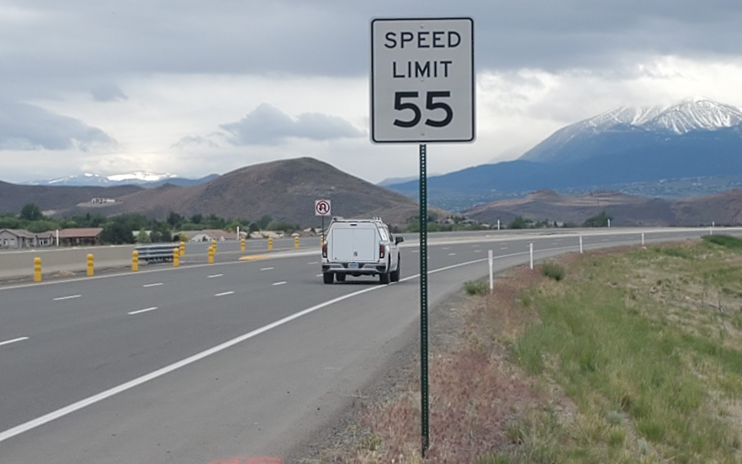 Speed Limit 55 sign
