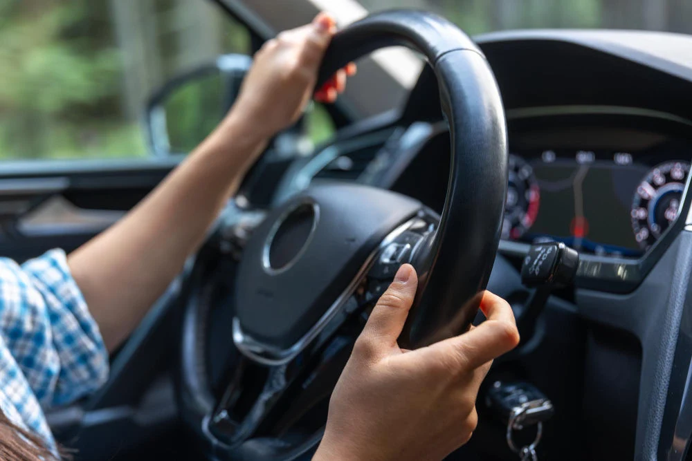 Steering Wheel Vibration or Looseness