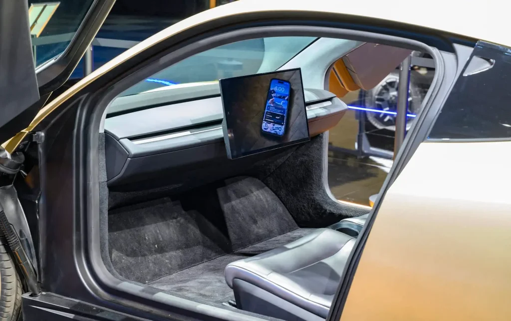 Tesla steering-wheel-free Cybercab