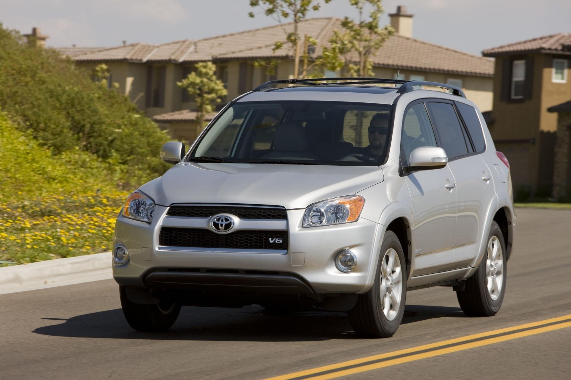 Toyota RAV4 2011