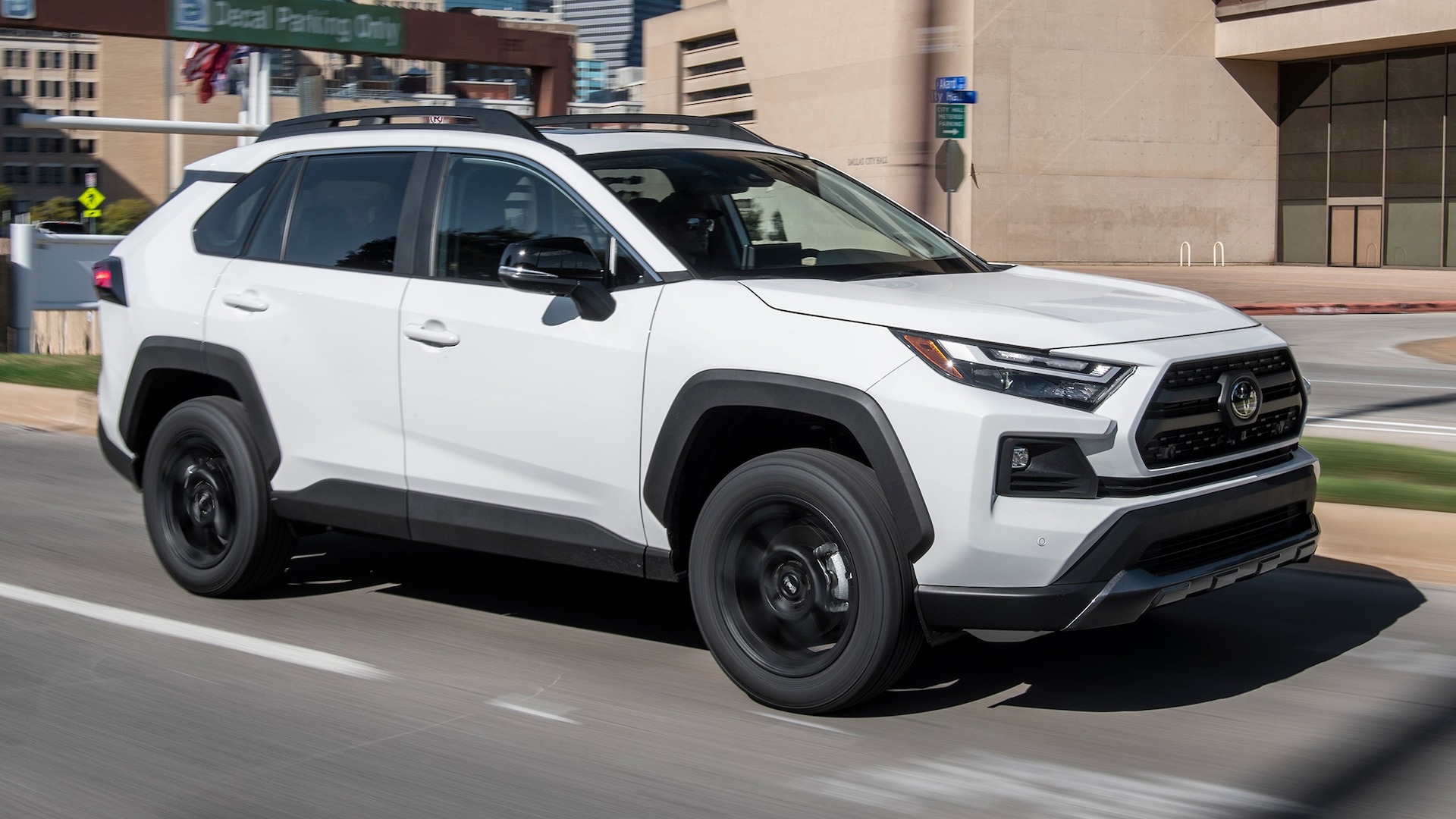 Toyota RAV4 LE