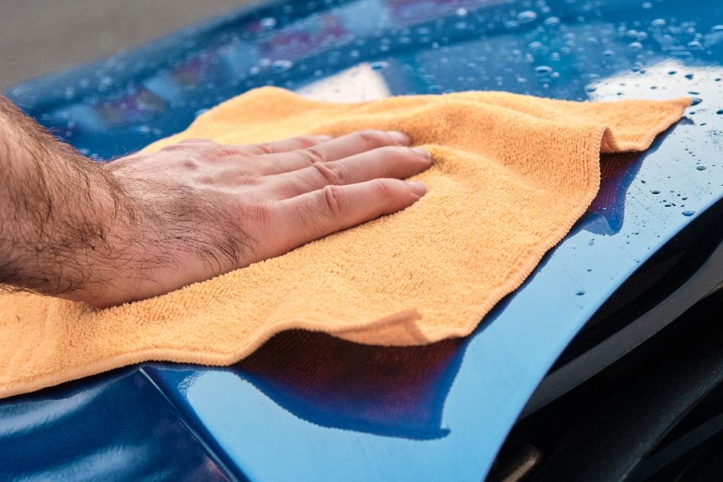Use a Microfiber Finishing Pass