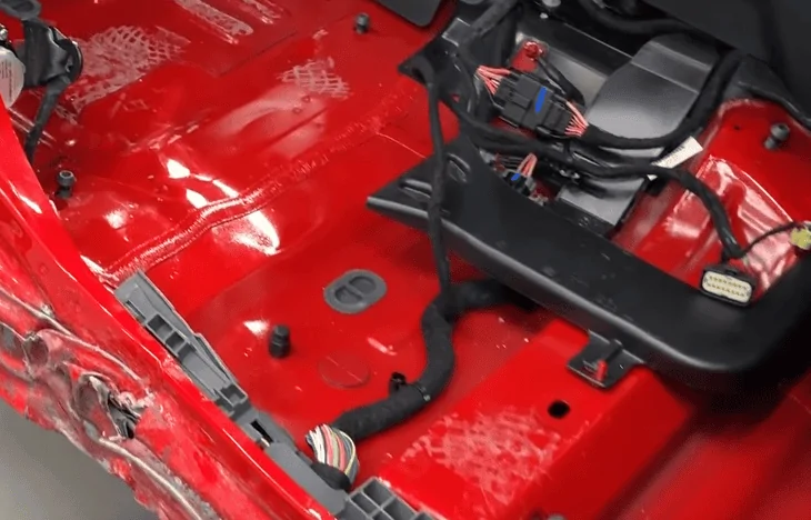 Wash-Out Interior With Removable Drain Plugs