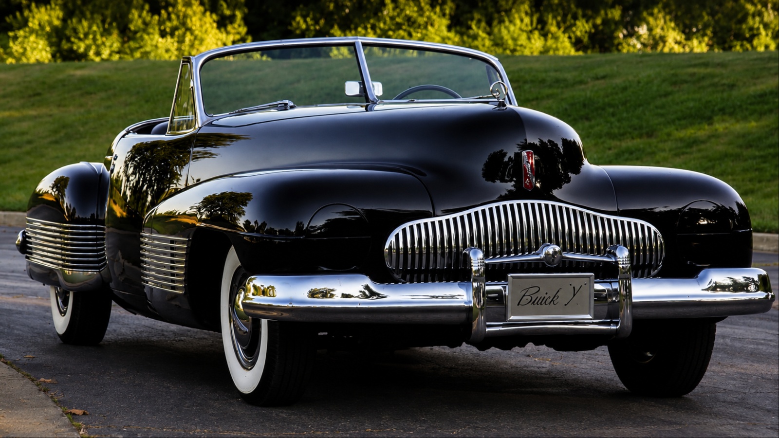 Harley Earl Invented the Concept Car in 1938