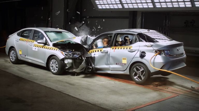 Head-on crash test between a Hyundai Verna and a Hyundai Aura