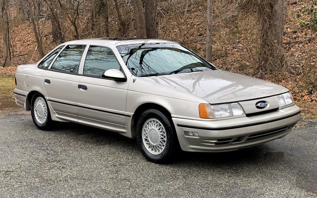 1990s: Ford Taurus
