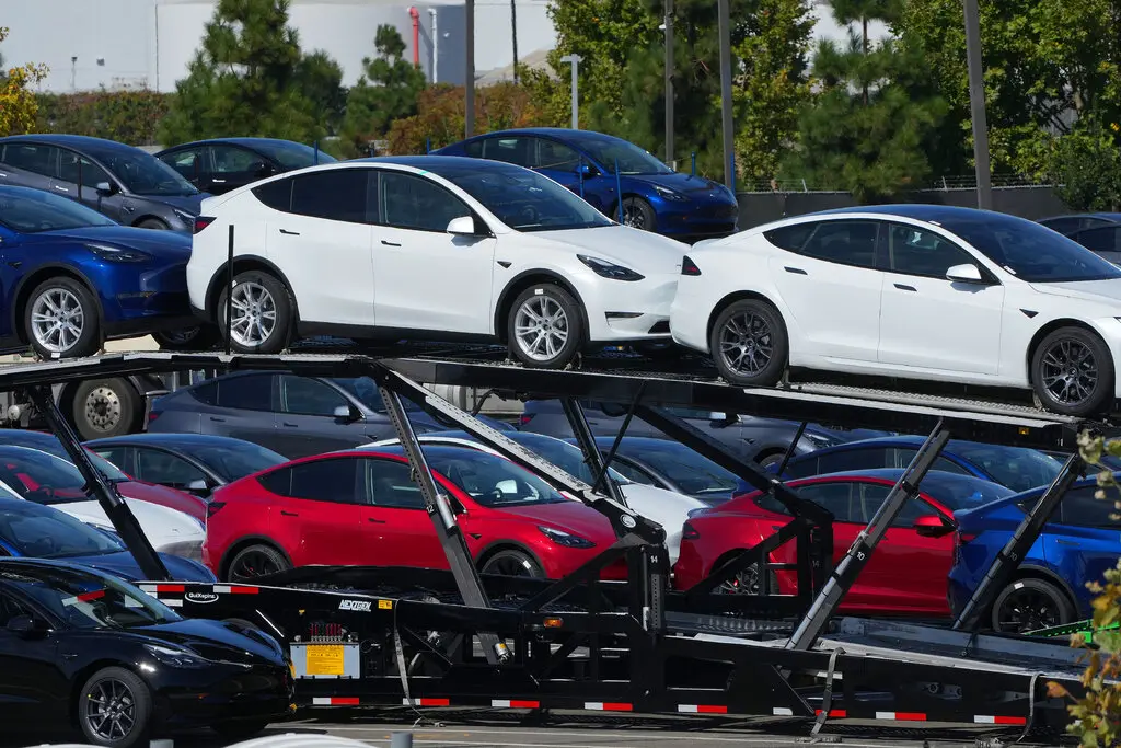 Are There Outstanding Recalls or Unresolved Warning Lights?
