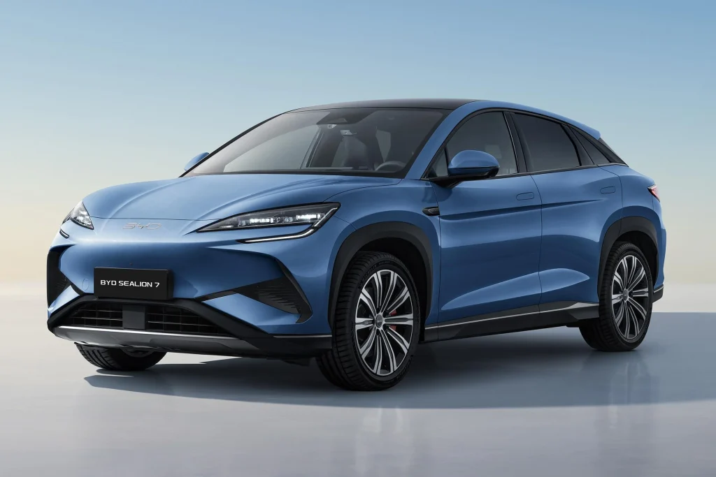 BYD SEALION 7