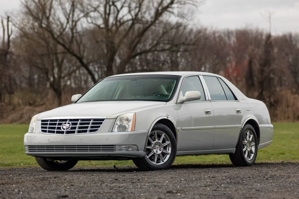 Cadillac DTS