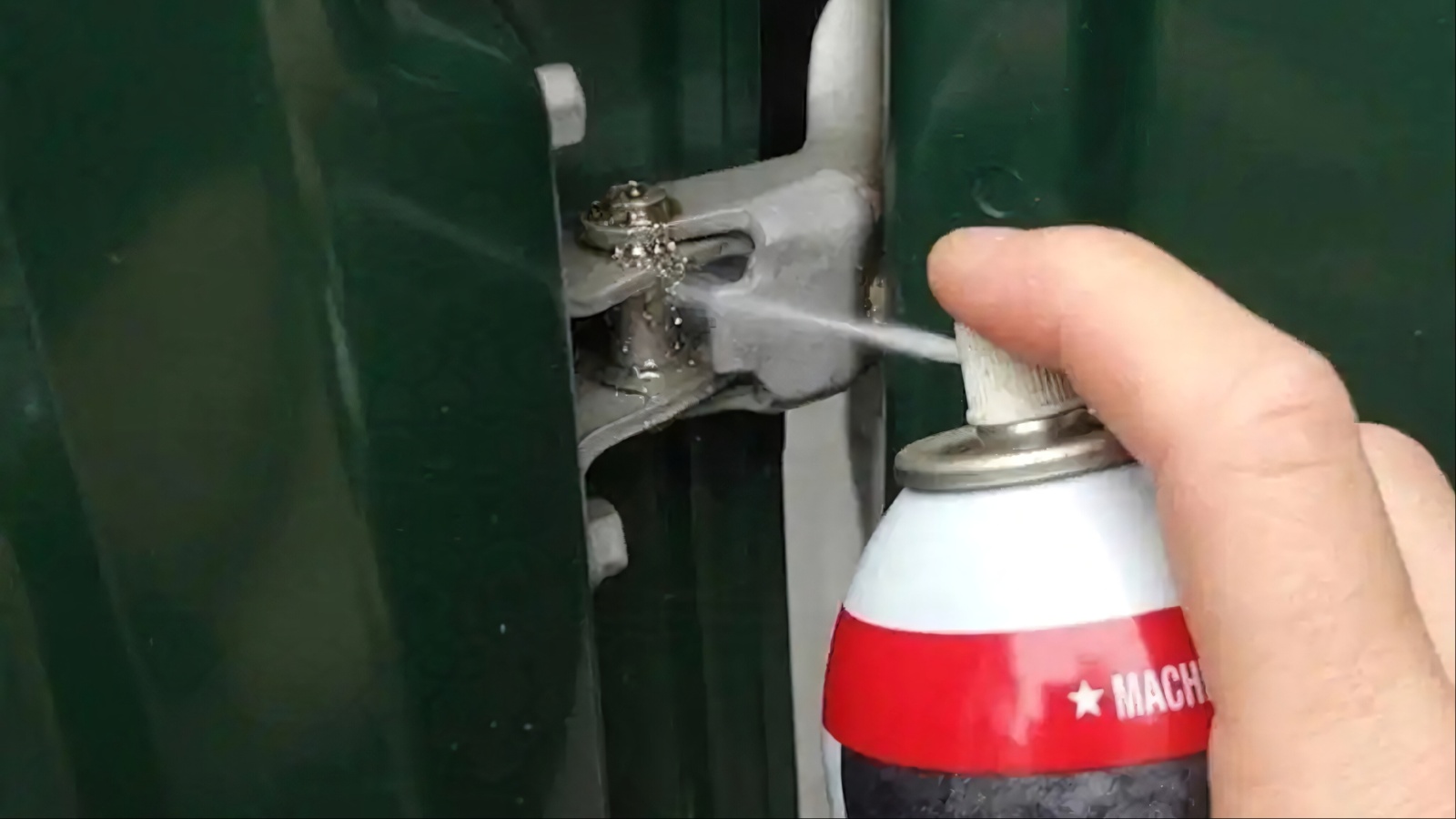 Clean the Hinges Before Lubricating