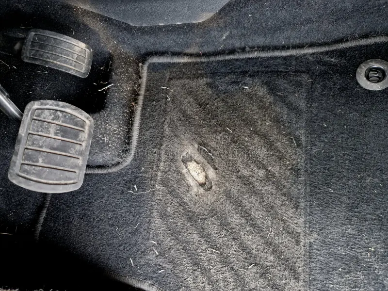 Heavy Wear on the Driver's Seat and Pedals