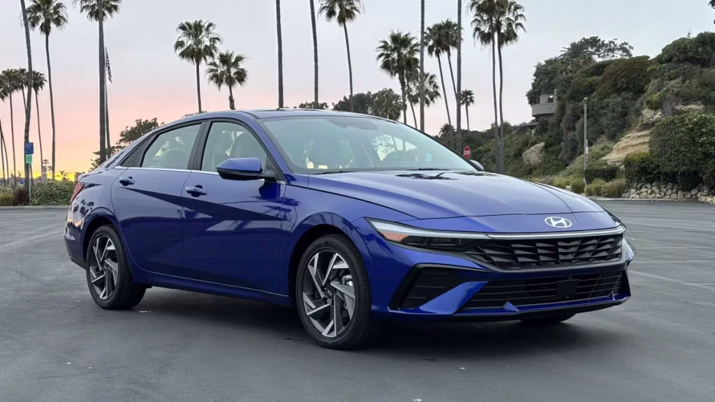 Hyundai Elantra Blue Hybrid