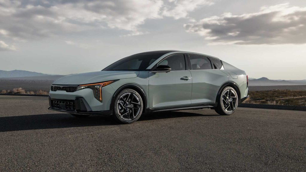 Kia K4