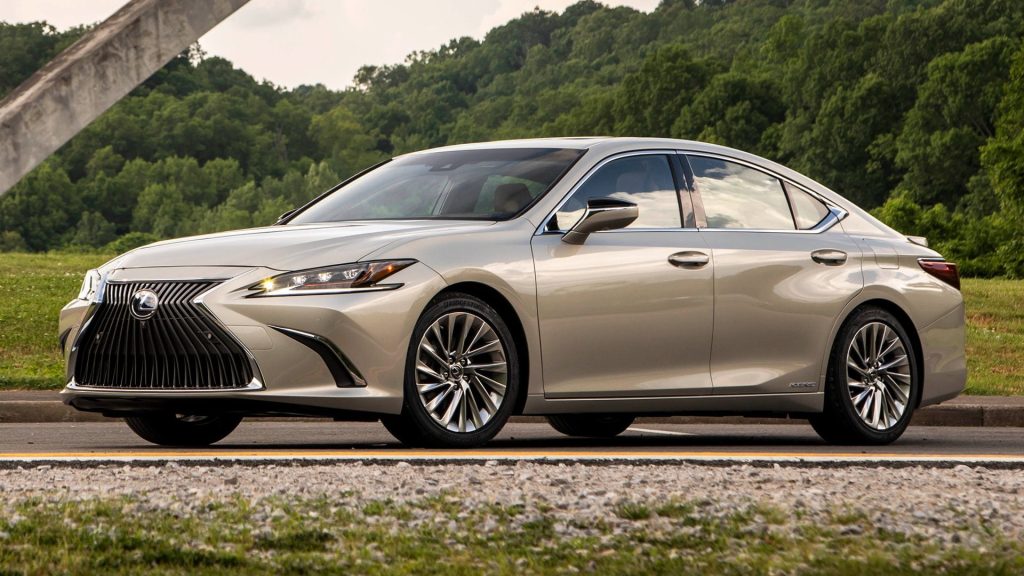 Lexus ES 300h sedan