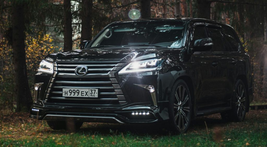 Lexus LX