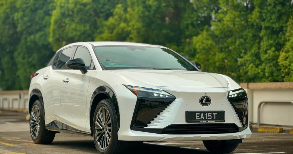 Lexus RZ