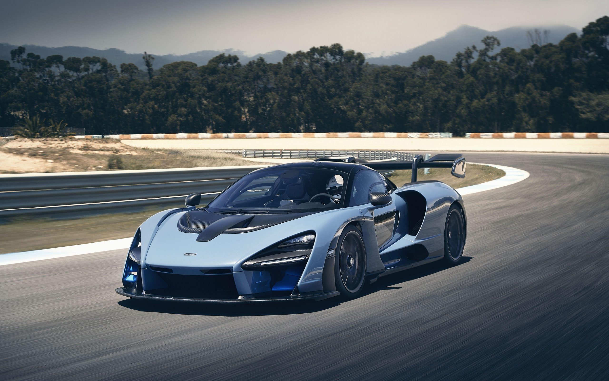McLaren Senna