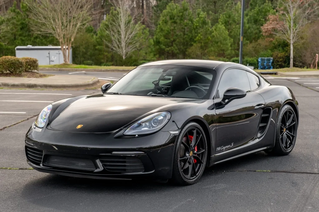 Porsche 718 Cayman