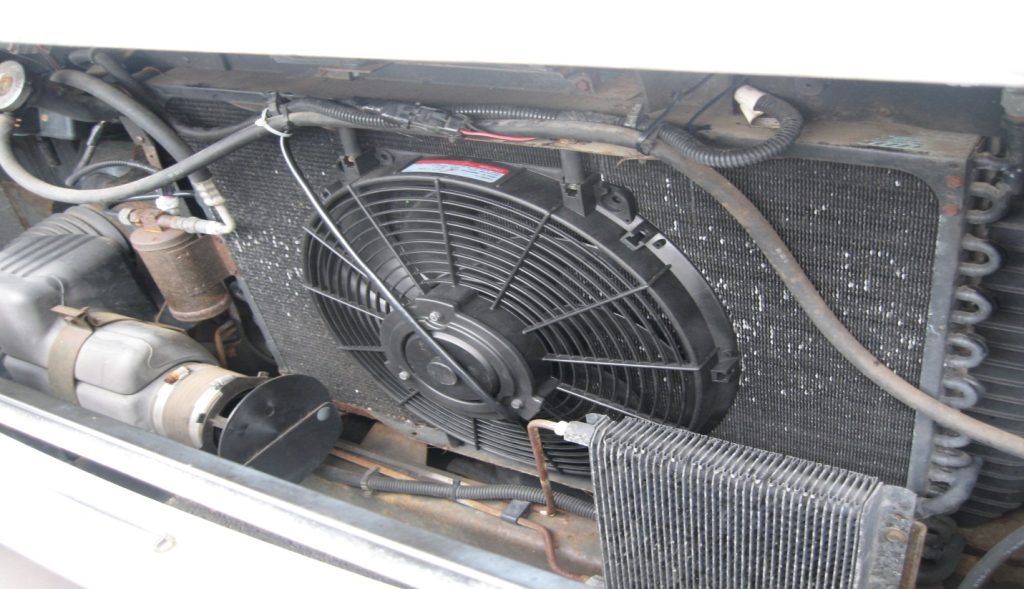 Radiator, Cooling Fan, and Airflow Path