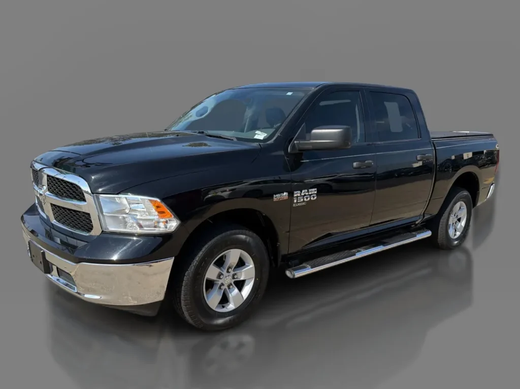 Ram 1500 Classic Crew Cab Short Bed 4WD