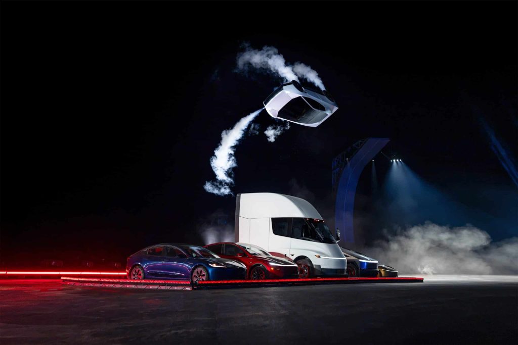 Tesla ‘Flying’ Roadster