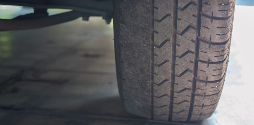 Uneven Tire Wear and Incorrect Wheel Alignment