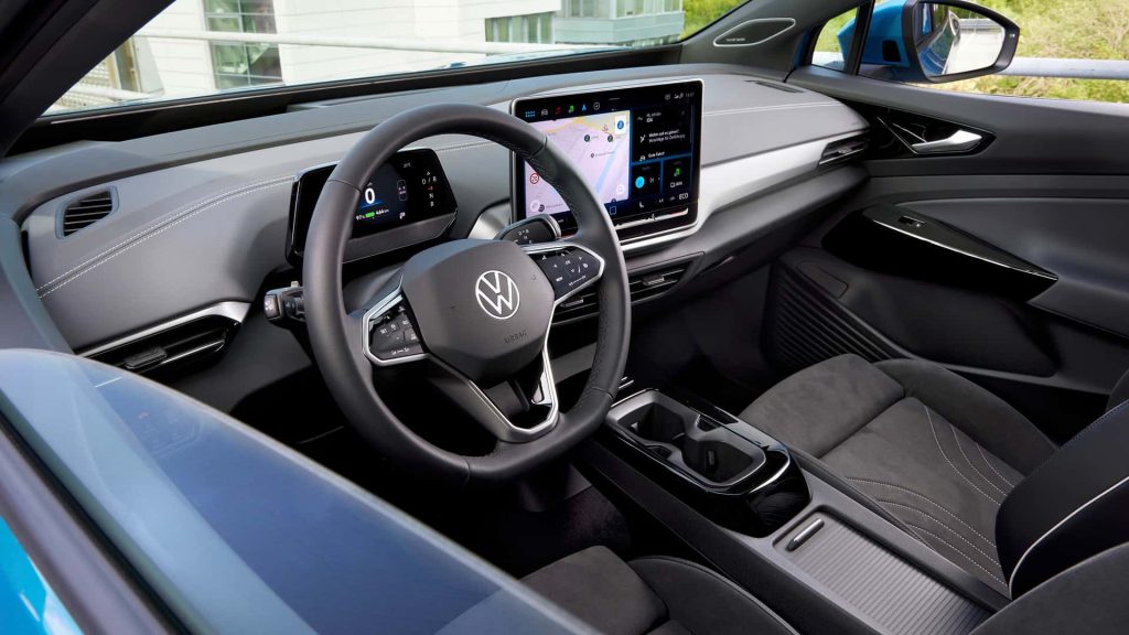 Volkswagen ID.4: ChatGPT Expands What the Voice Assistant Can Answer