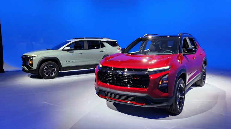 Chevrolet Equinox and Honda CR-V